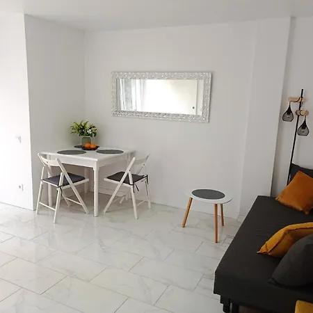 By The Sea Costa Brava Apartment